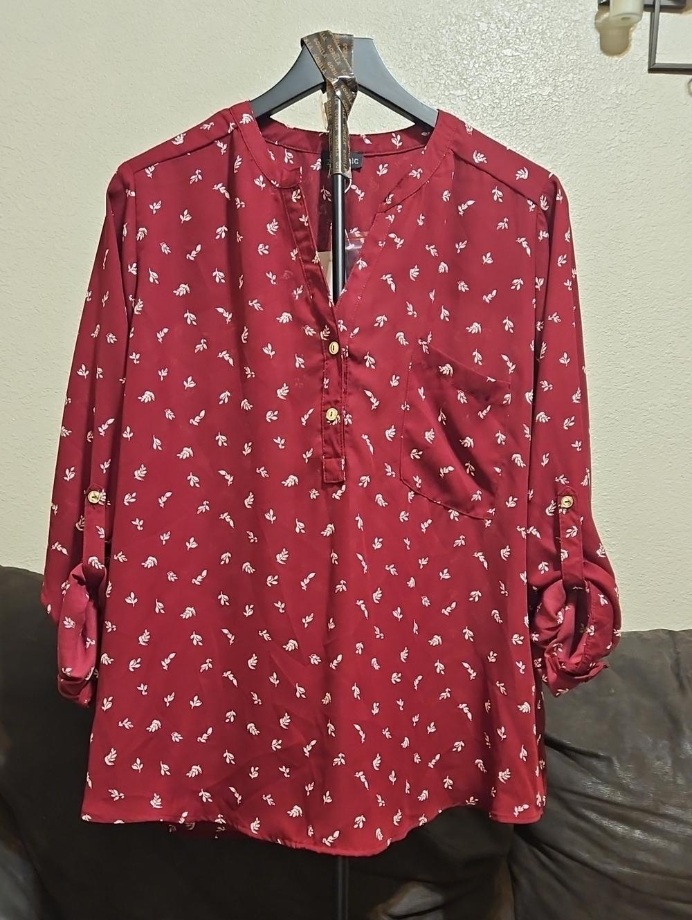 Zenobia Maroon Button-Front Blouse with White Floral Print